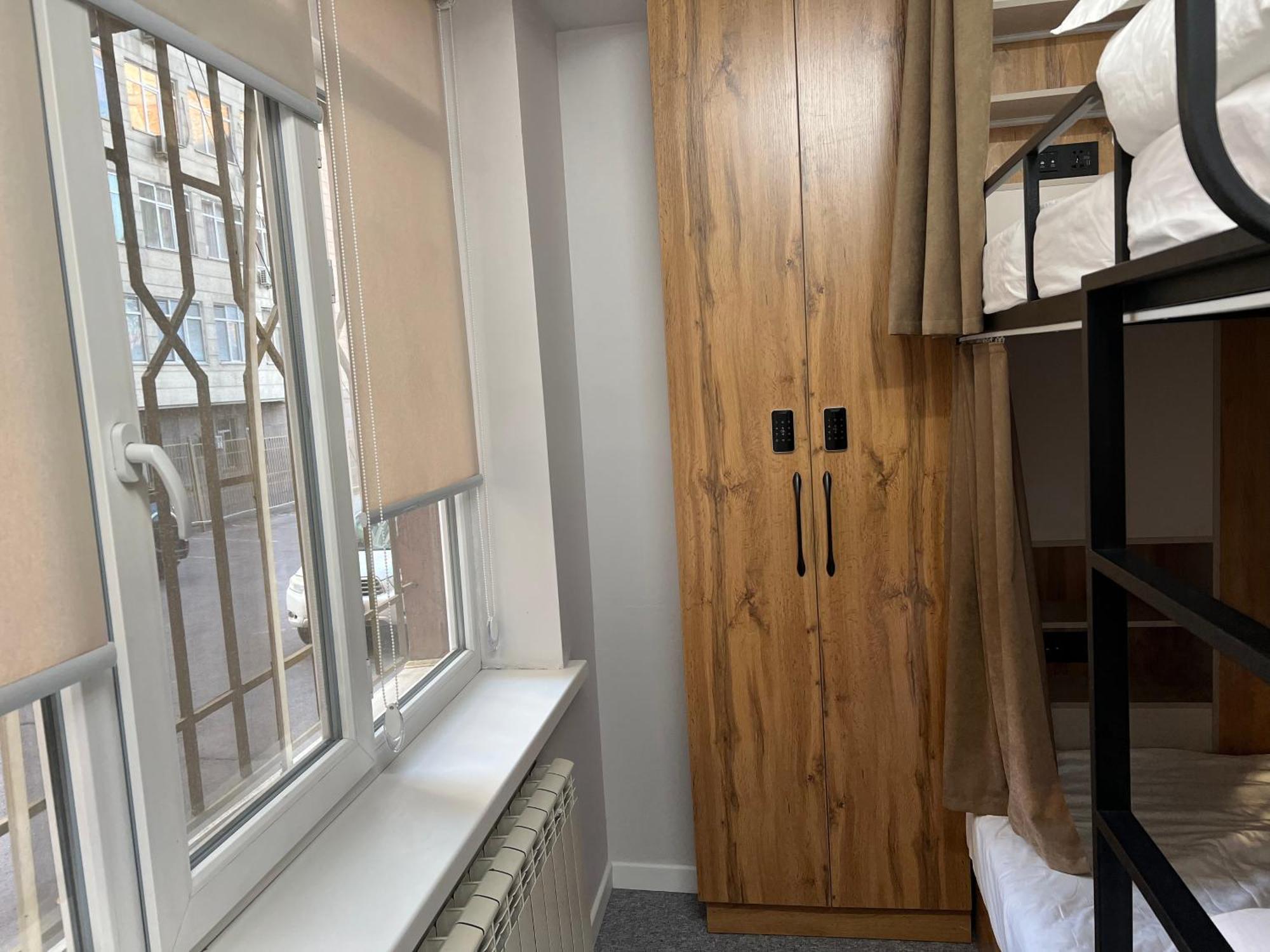 Aiva Hostel Bishkek Ngoại thất bức ảnh